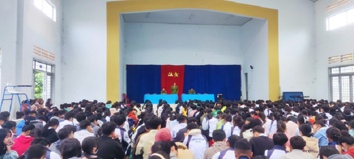 Tuyen truyen phap luat ve phao